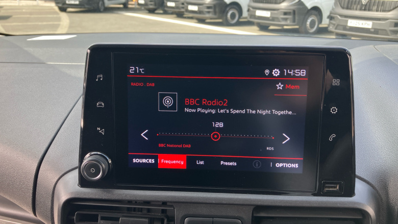 Citroen Berlingo Xl Diesel 1.5 BlueHDi 950Kg Enterprise Ed 100ps 6 Speed S/S